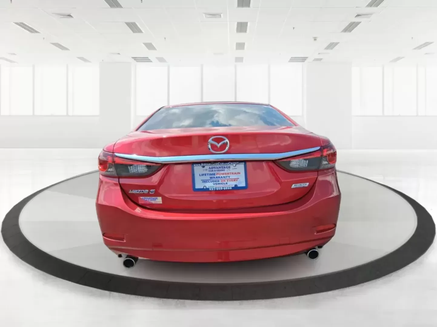 2017 Mazda Mazda6 Touring (JM1GL1V55H1) with an SKYACTIV-G 2.5L I-4 gasoline direct injection engine, located at 880 E. National Road, Vandalia, OH, 45377, (937) 908-9800, 39.891918, -84.183594 - **Discover Your Next Adventure with the 2017 Mazda6 Touring at Advantage Car and Credit!**<br /> <br /> Are you in search of a versatile sedan that can effortlessly handle both your daily commutes and weekend getaways? Look no further than this stunning 2017 Mazda6 Touring, available now at Advantag - Photo#3