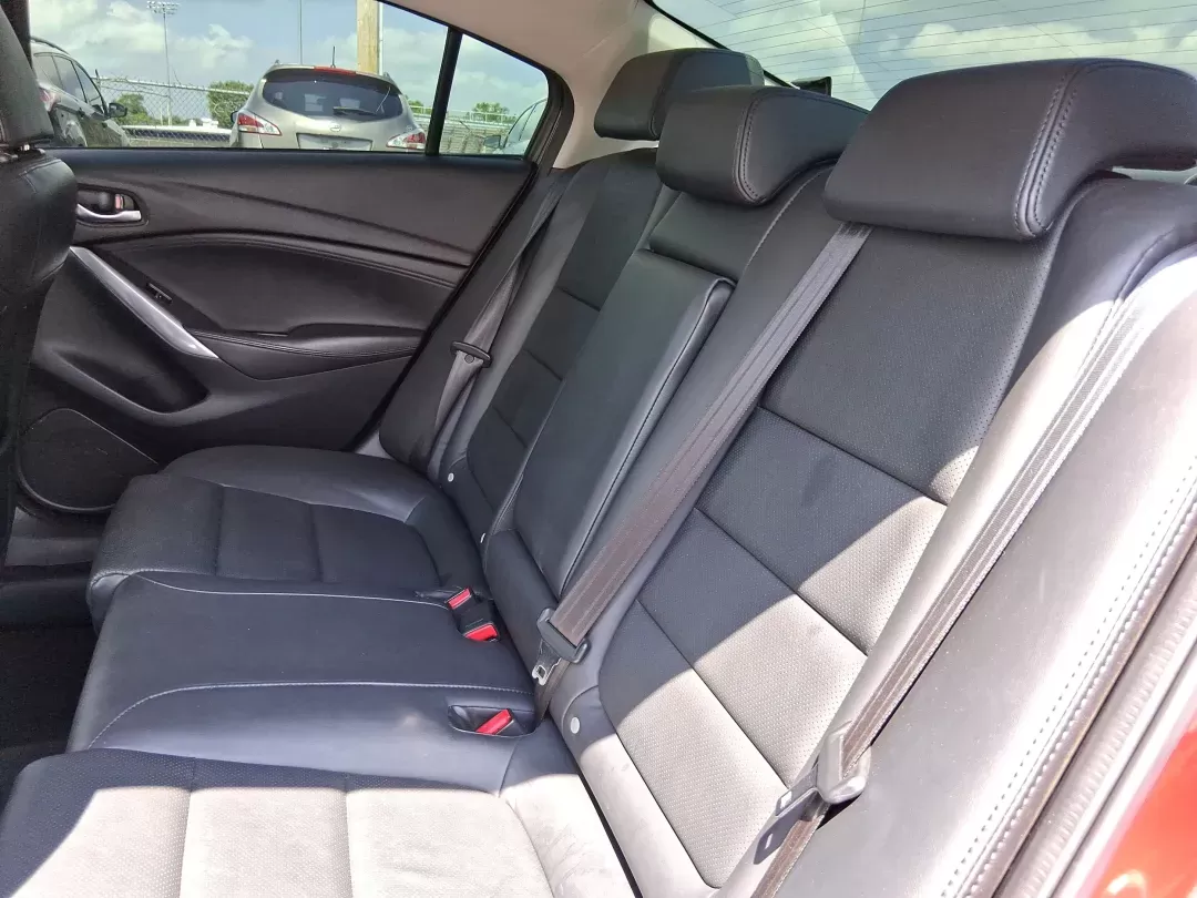 2017 Mazda Mazda6 Touring (JM1GL1V55H1) with an SKYACTIV-G 2.5L I-4 gasoline direct injection engine, located at 880 E. National Road, Vandalia, OH, 45377, (937) 908-9800, 39.891918, -84.183594 - **Unleash Your Driving Adventure with the 2017 Mazda6 Touring at Advantage Car and Credit!**<br /> <br /> Are you searching for a reliable and stylish sedan that perfectly balances comfort, performance, and technology? Look no further than the 2017 Mazda6 Touring, available now at Advantage Car and - Photo#9
