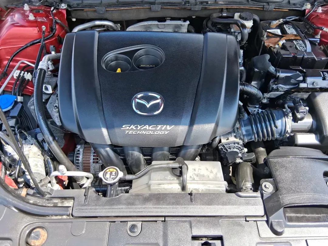2017 Mazda Mazda6 Touring (JM1GL1V55H1) with an SKYACTIV-G 2.5L I-4 gasoline direct injection engine, located at 880 E. National Road, Vandalia, OH, 45377, (937) 908-9800, 39.891918, -84.183594 - **Unleash Your Driving Adventure with the 2017 Mazda6 Touring at Advantage Car and Credit!**<br /> <br /> Are you searching for a reliable and stylish sedan that perfectly balances comfort, performance, and technology? Look no further than the 2017 Mazda6 Touring, available now at Advantage Car and - Photo#10