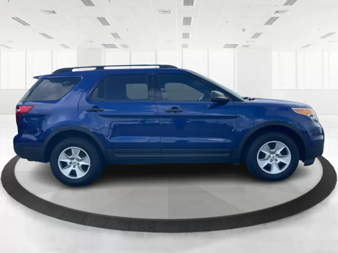 2014 Ford Explorer Base (1FM5K8B84EG) with an Other engine, located at 1951 S Dayton Lakeview Rd., New Carlisle, OH, 45344, (937) 908-9800, 39.890999, -84.050255 - **Your Next Adventure Awaits: 2014 Ford Explorer at Advantage Car and Credit!**<br /> <br /> Are you ready to elevate your family outings, weekend adventures, or daily commutes? Look no further than this stunning 2014 Ford Explorer, now available at Advantage Car and Credit in Fairborn, OH! This ver - Photo#1