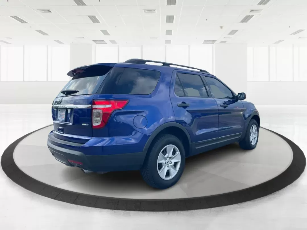 2014 Ford Explorer Base (1FM5K8B84EG) with an Other engine, located at 1951 S Dayton Lakeview Rd., New Carlisle, OH, 45344, (937) 908-9800, 39.890999, -84.050255 - **Your Next Adventure Awaits: 2014 Ford Explorer at Advantage Car and Credit!**<br /> <br /> Are you ready to elevate your family outings, weekend adventures, or daily commutes? Look no further than this stunning 2014 Ford Explorer, now available at Advantage Car and Credit in Fairborn, OH! This ver - Photo#2