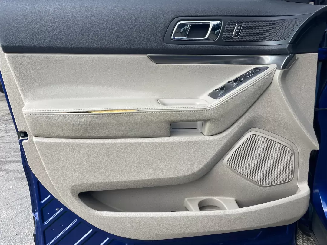 2014 Ford Explorer Base (1FM5K8B84EG) with an Other engine, located at 1951 S Dayton Lakeview Rd., New Carlisle, OH, 45344, (937) 908-9800, 39.890999, -84.050255 - **Your Next Adventure Awaits: 2014 Ford Explorer at Advantage Car and Credit!**<br /> <br /> Are you ready to elevate your family outings, weekend adventures, or daily commutes? Look no further than this stunning 2014 Ford Explorer, now available at Advantage Car and Credit in Fairborn, OH! This ver - Photo#17