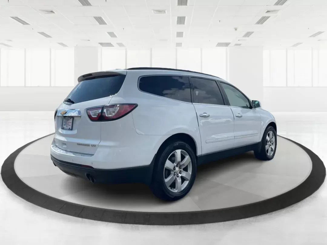 2016 Chevrolet Traverse LTZ (1GNKVJKD6GJ) with an 3.6L V-6 gasoline direct injection engine, located at 1184 Kauffman Ave, Fairborn, OH, 45324, (937) 908-9800, 39.807072, -84.030914 - **Adventure Awaits with This 2016 Chevrolet Traverse LTZ Perfect for Family Road Trips!**<br /> <br /> Are you ready to elevate your family adventures or community outings? The 2016 Chevrolet Traverse LTZ is the perfect vehicle for those who crave space, comfort, and versatility. Whether you're hea - Photo#2