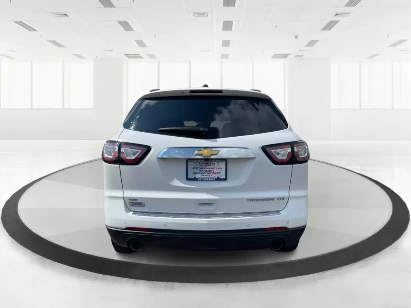 2016 Chevrolet Traverse LTZ (1GNKVJKD6GJ) with an 3.6L V-6 gasoline direct injection engine, located at 1184 Kauffman Ave, Fairborn, OH, 45324, (937) 908-9800, 39.807072, -84.030914 - **Explore Family Adventures with the 2016 Chevrolet Traverse LTZ at Advantage Car and Credit!**<br /> <br /> Are you ready to elevate your family adventures? The 2016 Chevrolet Traverse LTZ is designed for those who lead active lifestyles, whether you're planning a weekend getaway to nearby Yellow S - Photo#3
