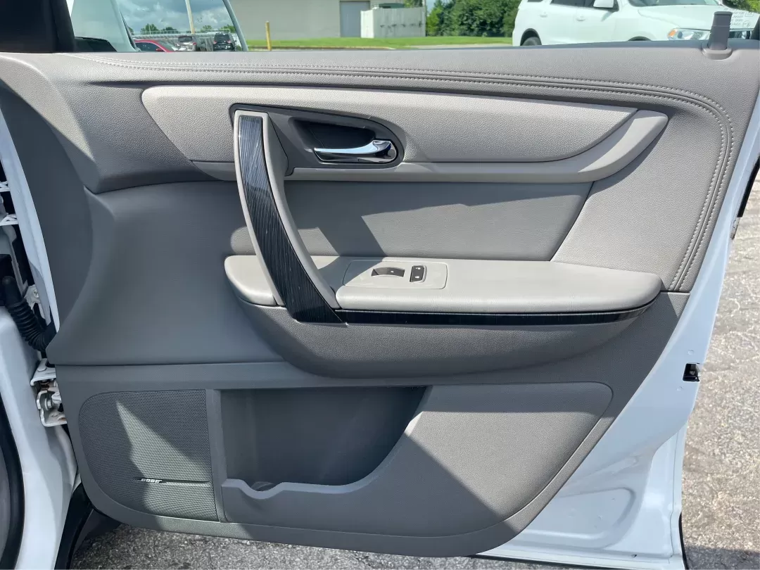 2016 Chevrolet Traverse LTZ (1GNKVJKD6GJ) with an 3.6L V-6 gasoline direct injection engine, located at 1184 Kauffman Ave, Fairborn, OH, 45324, (937) 908-9800, 39.807072, -84.030914 - **Adventure Awaits with This 2016 Chevrolet Traverse LTZ Perfect for Family Road Trips!**<br /> <br /> Are you ready to elevate your family adventures or community outings? The 2016 Chevrolet Traverse LTZ is the perfect vehicle for those who crave space, comfort, and versatility. Whether you're hea - Photo#19