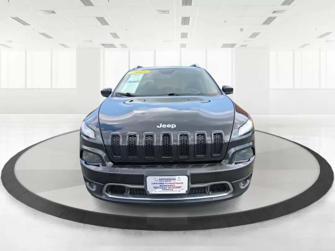 2015 Jeep Cherokee Limited (1C4PJMDB1FW) with an Other engine, located at 1099 N County Rd 25A , Troy, OH, 45373, (937) 908-9800, 40.057079, -84.212883 - **Adventure Awaits with the 2015 Jeep Cherokee Limited Your Gateway to Exploration!**<br /> <br /> If you're looking for a reliable vehicle that can handle weekend getaways and daily commutes alike, then look no further than the 2015 Jeep Cherokee Limited available at Advantage Car and Credit in Fa - Photo#6