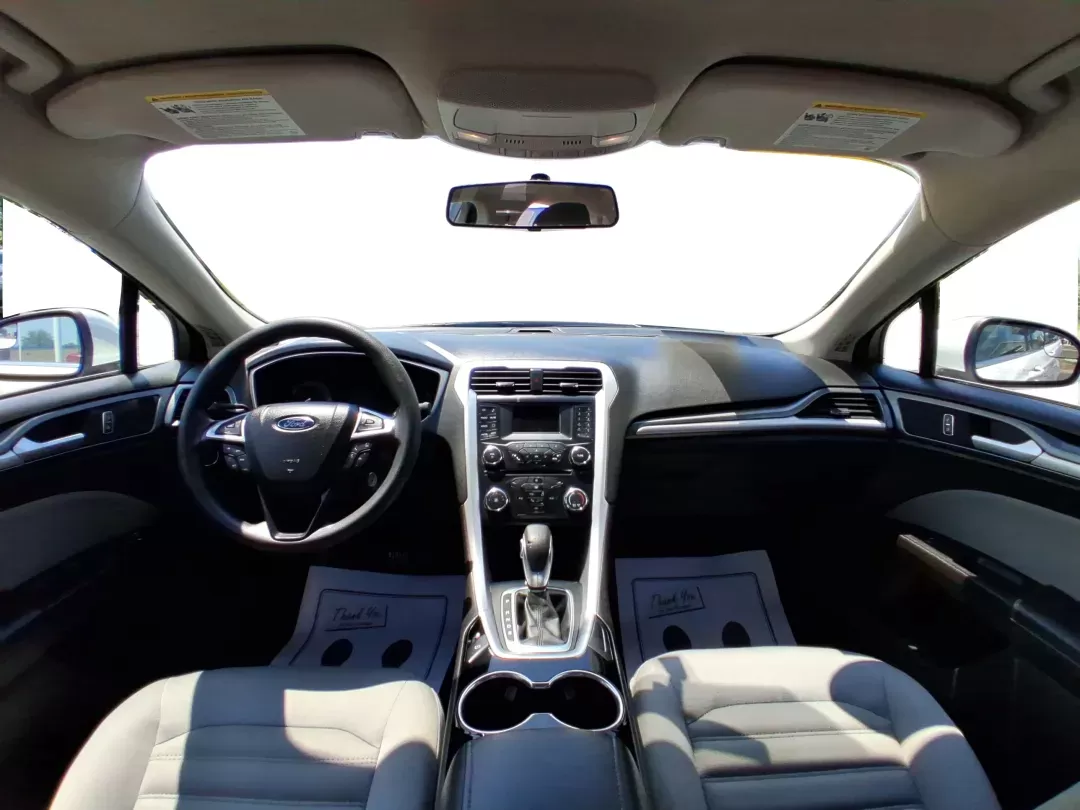 2014 Ford Fusion S (1FA6P0G70E5) with an Duratec 2.5L I-4 DOHC engine, located at 880 E. National Road, Vandalia, OH, 45377, (937) 908-9800, 39.891918, -84.183594 - **Discover Your Perfect Commuter Companion: 2014 Ford Fusion S at Advantage Car and Credit**<br /> <br /> Are you in search of a reliable sedan that seamlessly blends style, comfort, and affordability? Look no further! The 2014 Ford Fusion S is the ultimate choice for budget-conscious buyers and gro - Photo#19