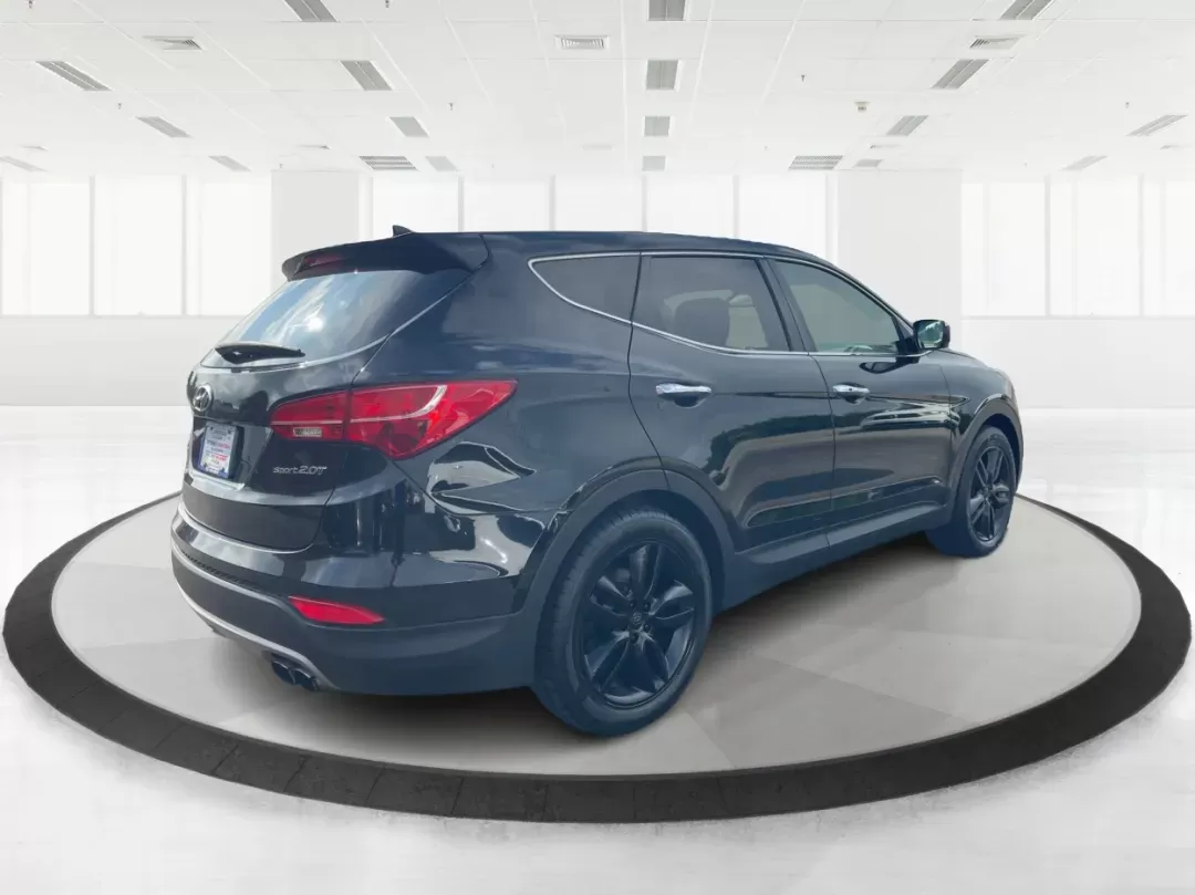 2013 Hyundai Santa Fe Sport 2.0T (5XYZW3LA4DG) with an Theta II 2L I-4 gasoline direct injection engine, located at 1184 Kauffman Ave, Fairborn, OH, 45324, (937) 908-9800, 39.807072, -84.030914 - **Experience Adventure and Comfort with the 2013 Hyundai Santa Fe Sport 2.0T at Advantage Car and Credit!**<br /> <br /> Are you ready to elevate your driving experience? Whether you're navigating the hustle and bustle of daily commutes or planning a spontaneous weekend getaway, the 2013 Hyundai San - Photo#2