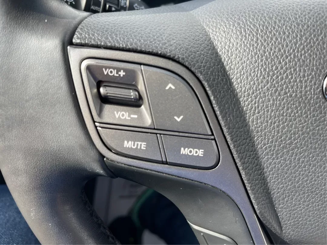 2013 Hyundai Santa Fe Sport 2.0T (5XYZW3LA4DG) with an Theta II 2L I-4 gasoline direct injection engine, located at 1184 Kauffman Ave, Fairborn, OH, 45324, (937) 908-9800, 39.807072, -84.030914 - **Experience Adventure and Comfort with the 2013 Hyundai Santa Fe Sport 2.0T at Advantage Car and Credit!**<br /> <br /> Are you ready to elevate your driving experience? Whether you're navigating the hustle and bustle of daily commutes or planning a spontaneous weekend getaway, the 2013 Hyundai San - Photo#15