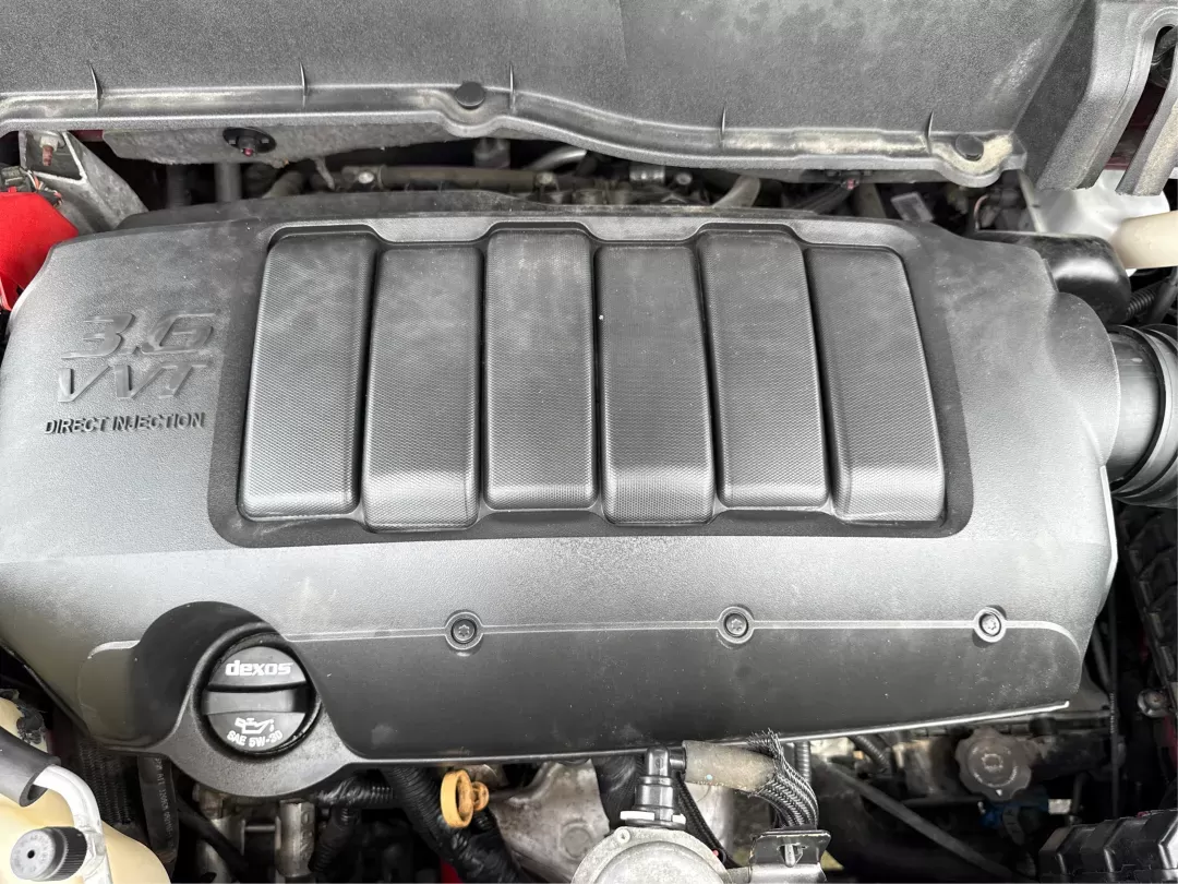 2017 Chevrolet Traverse 1LT (1GNKVGKD3HJ) with an 3.6L V-6 gasoline direct injection engine, located at 1099 N County Rd 25A , Troy, OH, 45373, (937) 908-9800, 40.057079, -84.212883 - **Adventure Awaits with the 2017 Chevrolet Traverse at Advantage Car and Credit!** <br /> <br /> If you're searching for a versatile vehicle that can handle everything life throws your way, look no further than this stunning 2017 Chevrolet Traverse. Perfectly suited for growing families, weekend adv - Photo#10