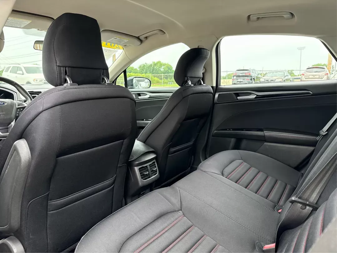 2014 Ford Fusion SE (3FA6P0H78ER) with an Other engine, located at 8750 N County Rd 25A, Piqua, OH, 45356, (937) 908-9800, 40.164391, -84.232513 - **Get Ready for Adventure with this 2014 Ford Fusion SE in Fairborn, OH!**<br /> <br /> Are you seeking a reliable sedan that offers an exciting blend of efficiency, comfort, and technology? Look no further than this stunning 2014 Ford Fusion SE, available now at Advantage Car and Credit, your trust - Photo#9