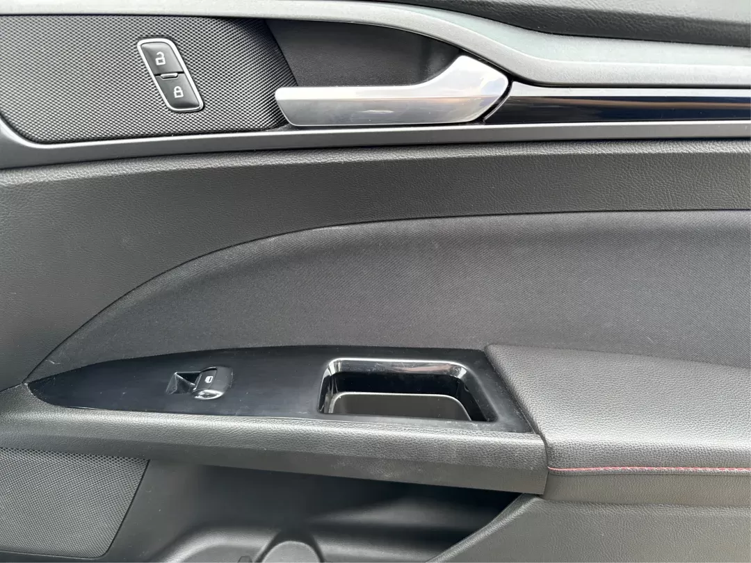 2014 Ford Fusion SE (3FA6P0H78ER) with an Other engine, located at 8750 N County Rd 25A, Piqua, OH, 45356, (937) 908-9800, 40.164391, -84.232513 - **Get Ready for Adventure with this 2014 Ford Fusion SE in Fairborn, OH!**<br /> <br /> Are you seeking a reliable sedan that offers an exciting blend of efficiency, comfort, and technology? Look no further than this stunning 2014 Ford Fusion SE, available now at Advantage Car and Credit, your trust - Photo#19