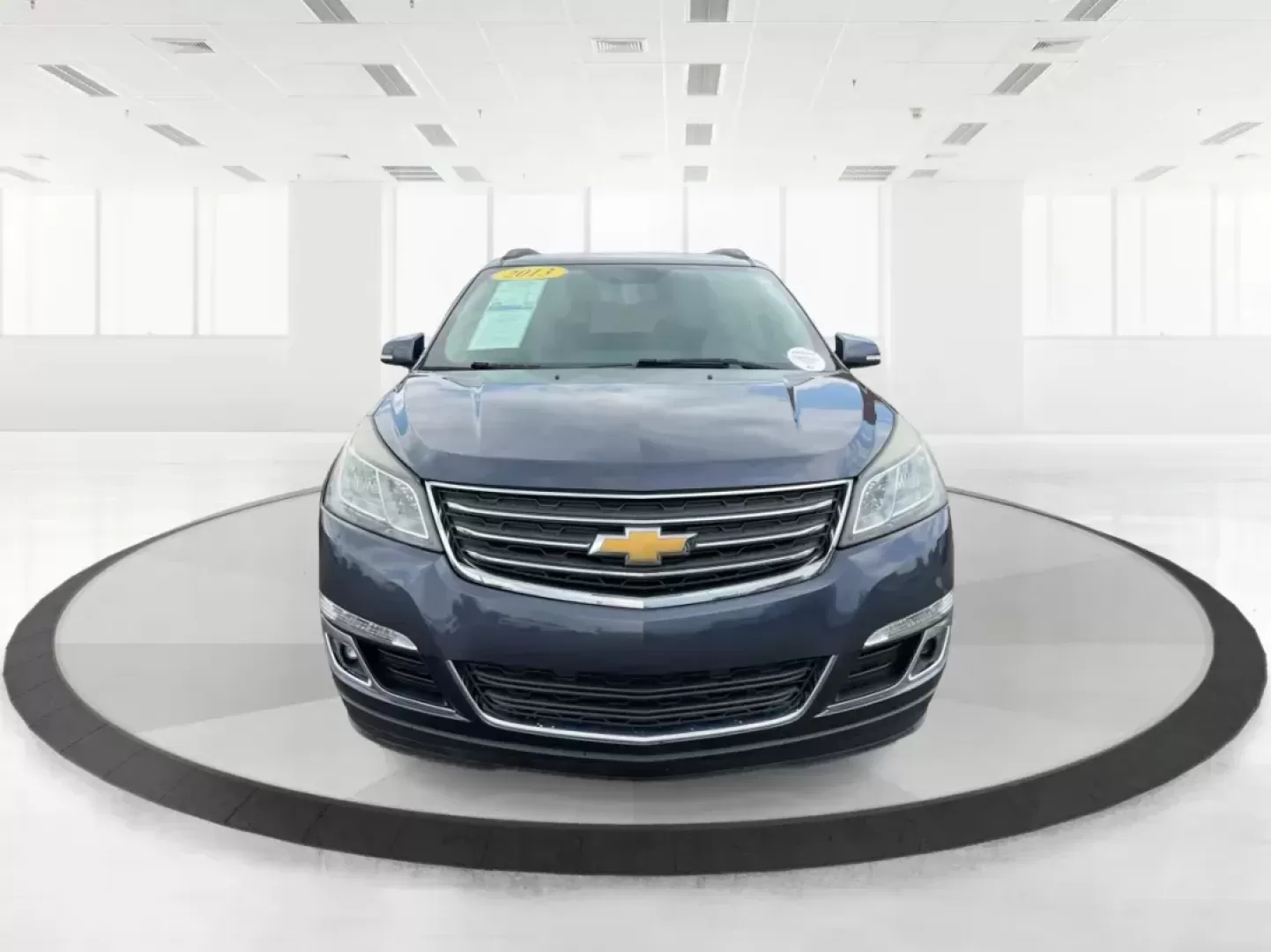 2013 Chevrolet Traverse 1LT (1GNKRGKD0DJ) with an 3.6L V-6 gasoline direct injection engine, located at 1951 S Dayton Lakeview Rd., New Carlisle, OH, 45344, (937) 908-9800, 39.890999, -84.050255 - Photo#5