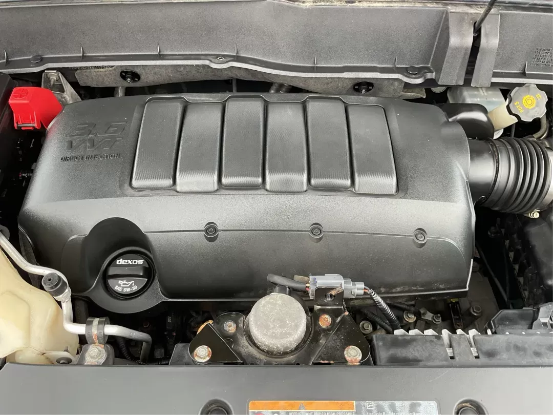 2013 Chevrolet Traverse 1LT (1GNKRGKD0DJ) with an 3.6L V-6 gasoline direct injection engine, located at 1951 S Dayton Lakeview Rd., New Carlisle, OH, 45344, (937) 908-9800, 39.890999, -84.050255 - Photo#9