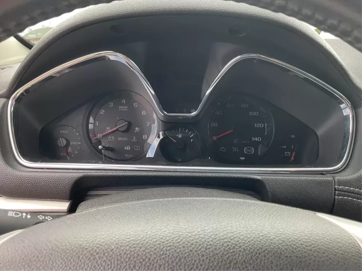 2013 Chevrolet Traverse 1LT (1GNKRGKD0DJ) with an 3.6L V-6 gasoline direct injection engine, located at 1951 S Dayton Lakeview Rd., New Carlisle, OH, 45344, (937) 908-9800, 39.890999, -84.050255 - Photo#13