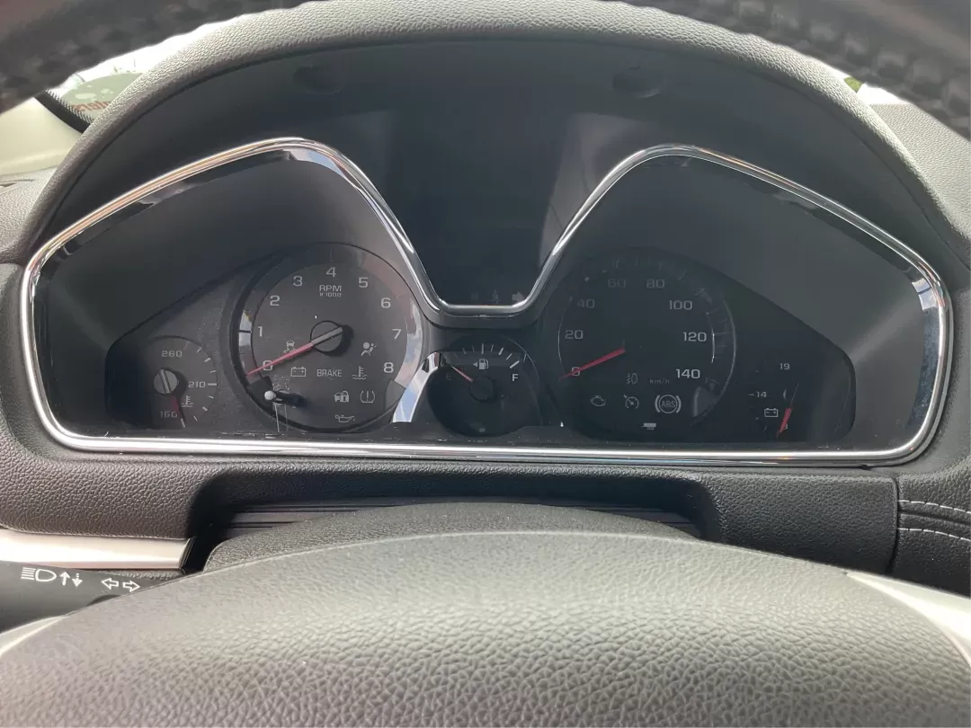 2013 Chevrolet Traverse 1LT (1GNKRGKD0DJ) with an 3.6L V-6 gasoline direct injection engine, located at 1951 S Dayton Lakeview Rd., New Carlisle, OH, 45344, (937) 908-9800, 39.890999, -84.050255 - Photo#13