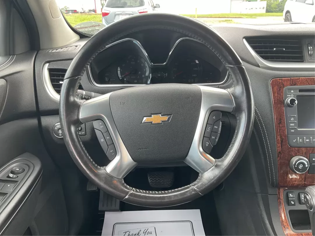 2013 Chevrolet Traverse 1LT (1GNKRGKD0DJ) with an 3.6L V-6 gasoline direct injection engine, located at 1951 S Dayton Lakeview Rd., New Carlisle, OH, 45344, (937) 908-9800, 39.890999, -84.050255 - Photo#14