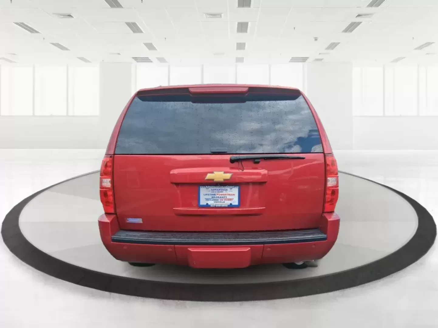 2012 Chevrolet Tahoe LTZ (1GNSKCE09CR) with an Vortec 5.3L V-8 variable valve control engine, located at 8750 N County Rd 25A, Piqua, OH, 45356, (937) 908-9800, 40.164391, -84.232513 - Photo#3