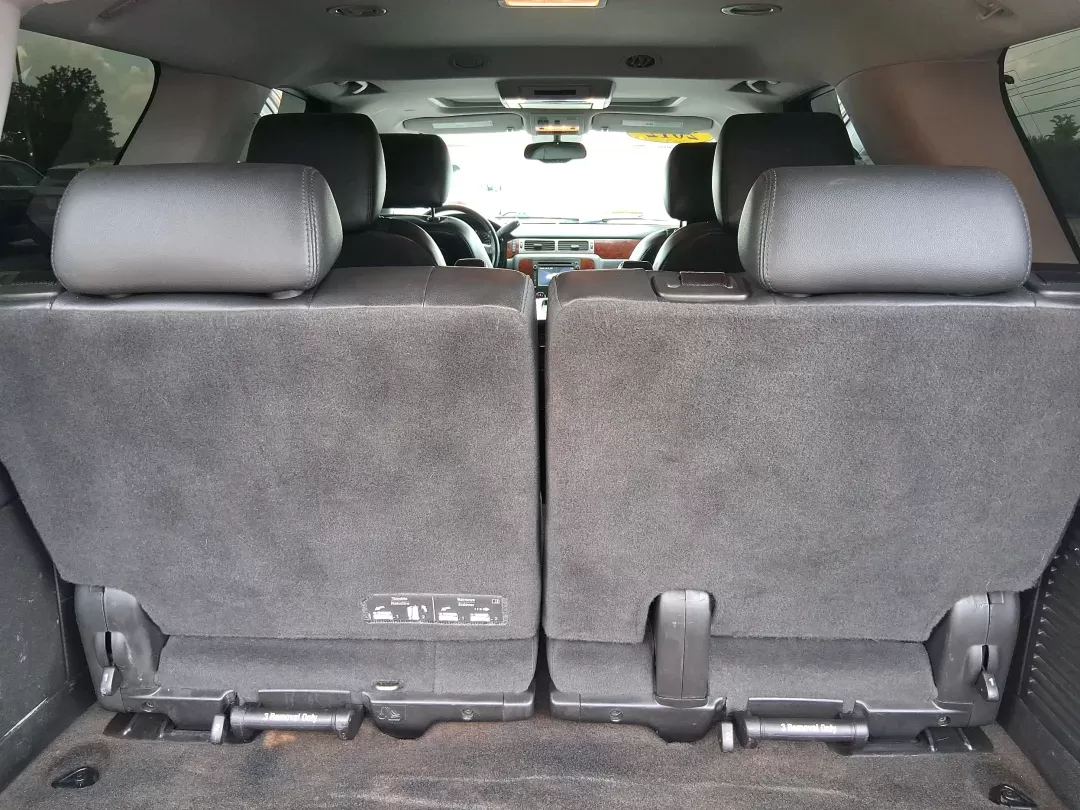 2012 Chevrolet Tahoe LTZ (1GNSKCE09CR) with an Vortec 5.3L V-8 variable valve control engine, located at 8750 N County Rd 25A, Piqua, OH, 45356, (937) 908-9800, 40.164391, -84.232513 - Photo#11