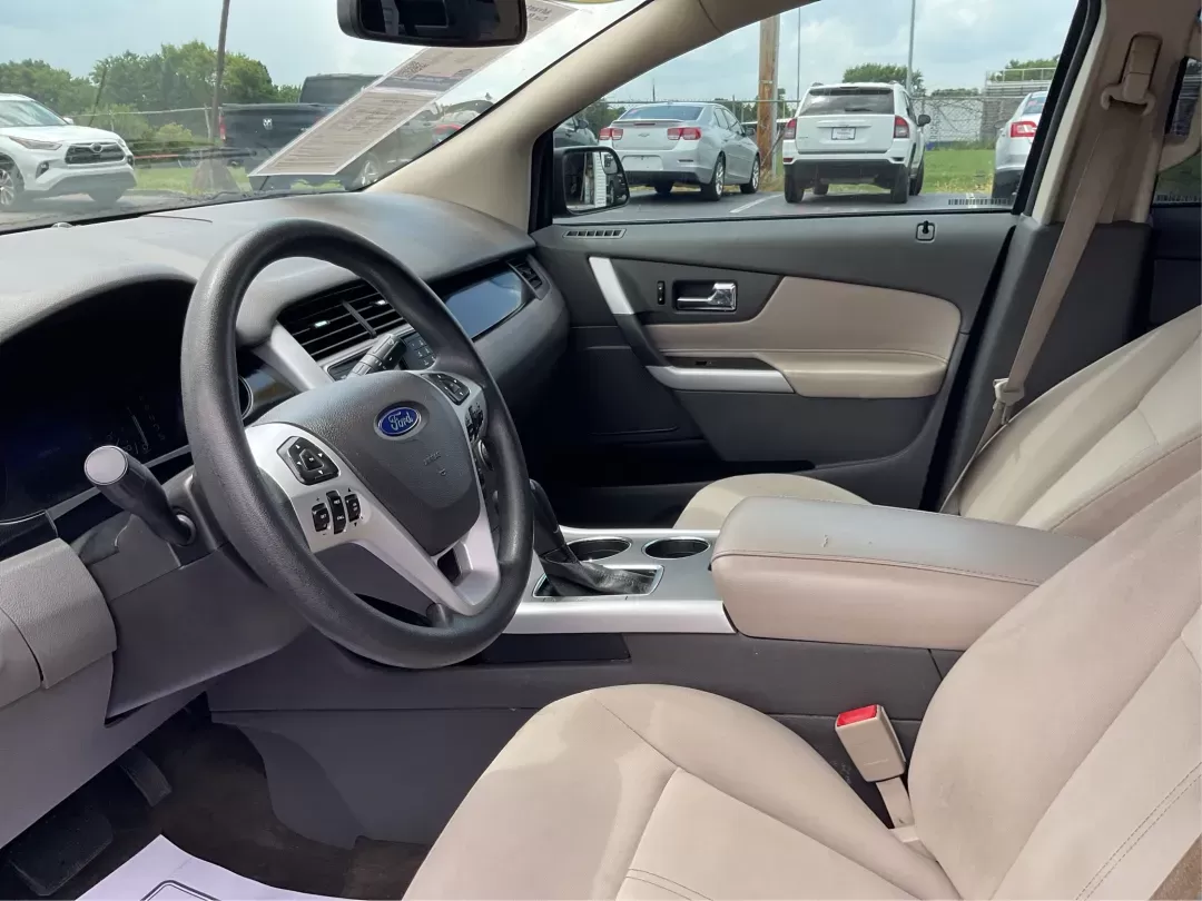 2013 Ford Edge SE (2FMDK3GC6DB) with an Other engine, located at 880 E. National Road, Vandalia, OH, 45377, (937) 908-9800, 39.891918, -84.183594 - Photo#8