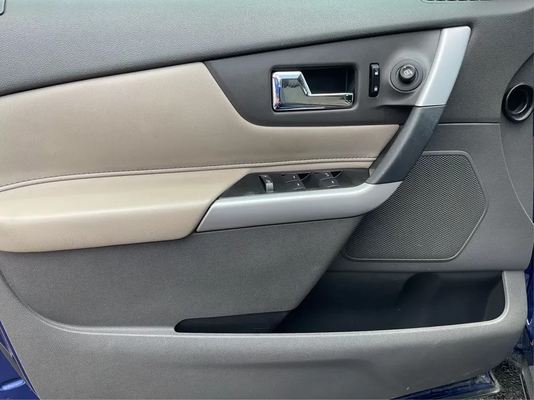 2013 Ford Edge SE (2FMDK3GC6DB) with an Other engine, located at 880 E. National Road, Vandalia, OH, 45377, (937) 908-9800, 39.891918, -84.183594 - Photo#17