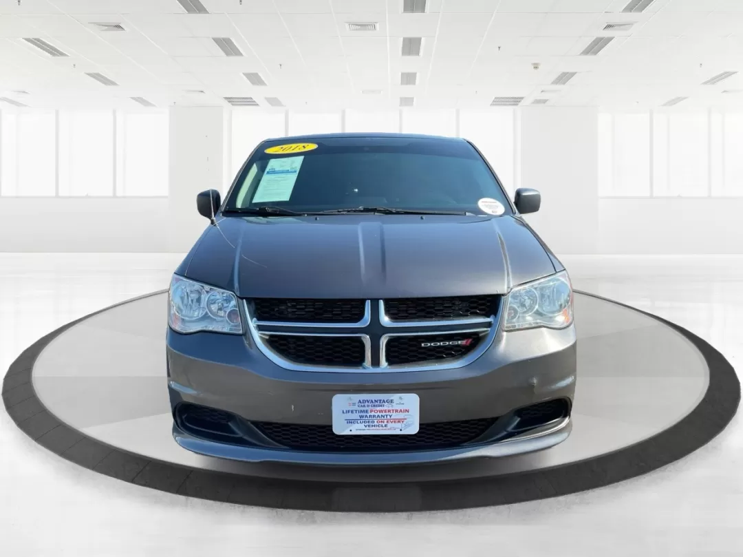 2018 Dodge Grand Caravan SE (2C4RDGBG5JR) with an Pentastar 3.6L V-6 DOHC engine, located at 880 E. National Road, Vandalia, OH, 45377, (937) 908-9800, 39.891918, -84.183594 - **Explore the Open Road in Style with the 2018 Dodge Grand Caravan Perfect for Families on the Go!**<br /> <br /> Are you searching for a reliable vehicle that caters to your family's needs while offering comfort and versatility? Look no further than the 2018 Dodge Grand Caravan SE, available now a - Photo#6
