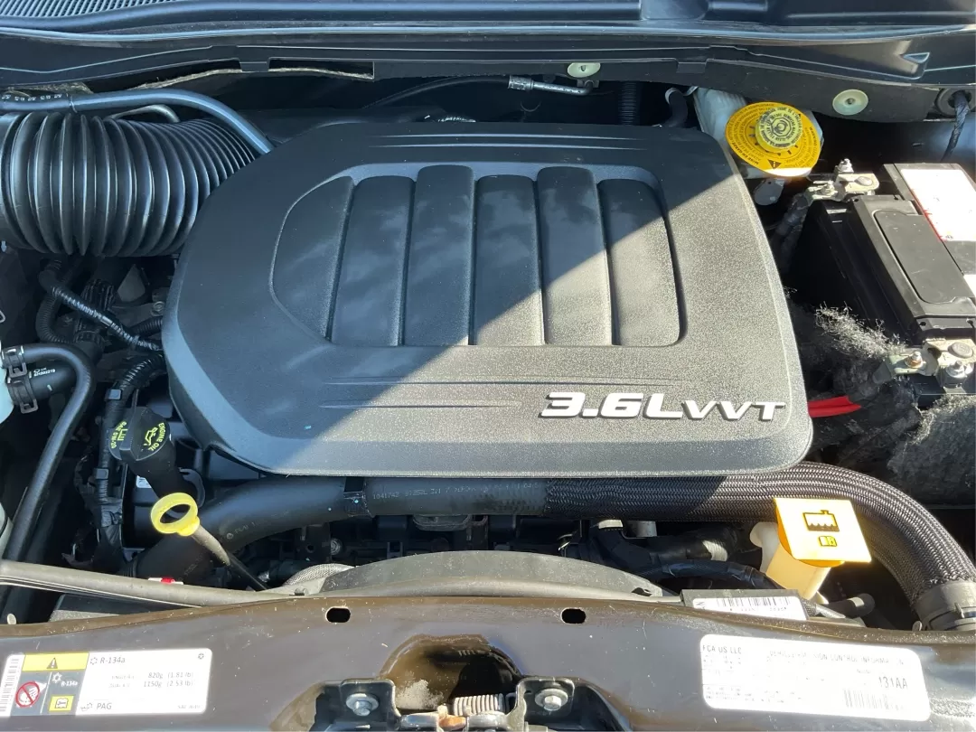 2018 Dodge Grand Caravan SE (2C4RDGBG5JR) with an Pentastar 3.6L V-6 DOHC engine, located at 880 E. National Road, Vandalia, OH, 45377, (937) 908-9800, 39.891918, -84.183594 - **Explore the Open Road in Style with the 2018 Dodge Grand Caravan Perfect for Families on the Go!**<br /> <br /> Are you searching for a reliable vehicle that caters to your family's needs while offering comfort and versatility? Look no further than the 2018 Dodge Grand Caravan SE, available now a - Photo#10