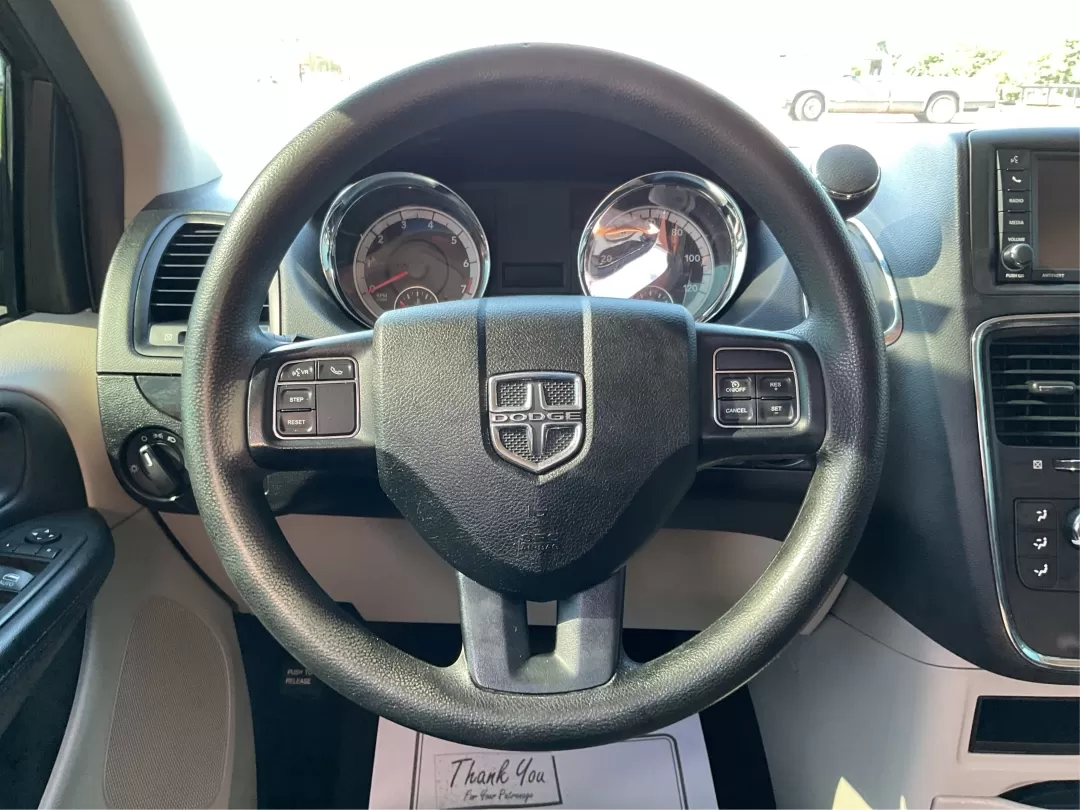 2018 Dodge Grand Caravan SE (2C4RDGBG5JR) with an Pentastar 3.6L V-6 DOHC engine, located at 880 E. National Road, Vandalia, OH, 45377, (937) 908-9800, 39.891918, -84.183594 - **Explore the Open Road in Style with the 2018 Dodge Grand Caravan Perfect for Families on the Go!**<br /> <br /> Are you searching for a reliable vehicle that caters to your family's needs while offering comfort and versatility? Look no further than the 2018 Dodge Grand Caravan SE, available now a - Photo#15