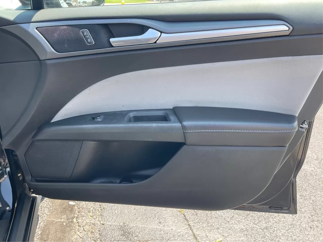 2014 Ford Fusion S (3FA6P0G78ER) with an Duratec 2.5L I-4 DOHC engine, located at 1099 N County Rd 25A , Troy, OH, 45373, (937) 908-9800, 40.057079, -84.212883 - Are you on the hunt for a reliable sedan that fits seamlessly into your everyday life? Look no further than this stunning 2014 Ford Fusion S, available now at Advantage Car and Credit in Fairborn, OH. This vehicle is the perfect choice for budget-conscious buyers or families needing a dependable rid - Photo#18