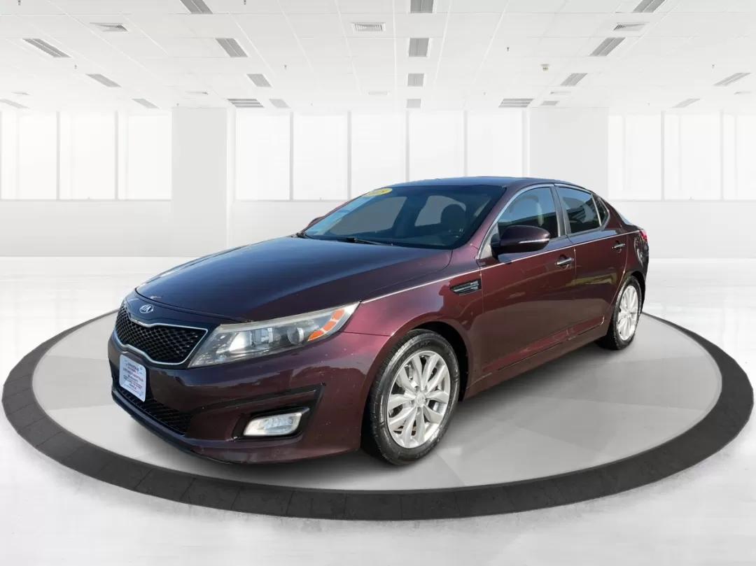 2015 Kia Optima LX (5XXGM4A72FG) with an Theta II 2.4L I-4 gasoline direct injection engine, located at 1951 S Dayton Lakeview Rd., New Carlisle, OH, 45344, (937) 908-9800, 39.890999, -84.050255 - **Discover the Perfect Blend of Comfort and Reliability with This 2015 Kia Optima LX Ideal for Your Daily Commute or Family Road Trips!**<br /> <br /> Are you ready to elevate your driving experience? The 2015 Kia Optima LX, available at Advantage Car and Credit in Fairborn, OH, is the answer to yo - Photo#7