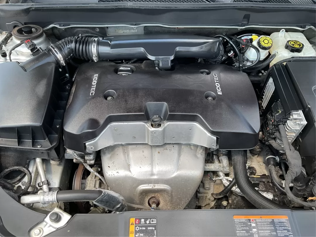 2015 Chevrolet Malibu 1LT (1G11C5SL9FU) with an ECOTEC 2.5L I-4 gasoline direct injection engine, located at 1184 Kauffman Ave, Fairborn, OH, 45324, (937) 908-9800, 39.807072, -84.030914 - **Experience the Road in Style with the 2015 Chevrolet Malibu 1LT Your Perfect Family Sedan!**<br /> <br /> If you're on the hunt for a reliable, stylish vehicle that effortlessly combines comfort, efficiency, and safety, look no further than the 2015 Chevrolet Malibu 1LT. Ideal for growing familie - Photo#10