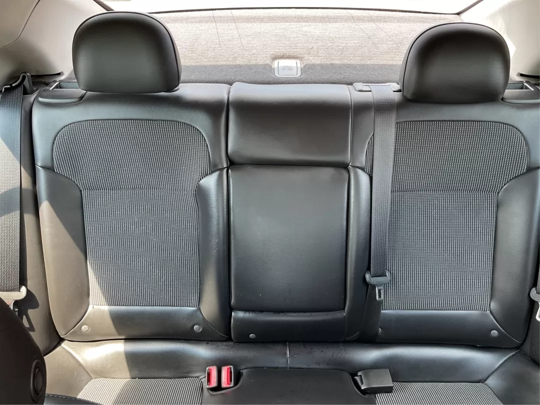 2015 Chevrolet Malibu 1LT (1G11C5SL9FU) with an ECOTEC 2.5L I-4 gasoline direct injection engine, located at 1184 Kauffman Ave, Fairborn, OH, 45324, (937) 908-9800, 39.807072, -84.030914 - **Experience the Road in Style with the 2015 Chevrolet Malibu 1LT Your Perfect Family Sedan!**<br /> <br /> If you're on the hunt for a reliable, stylish vehicle that effortlessly combines comfort, efficiency, and safety, look no further than the 2015 Chevrolet Malibu 1LT. Ideal for growing familie - Photo#13