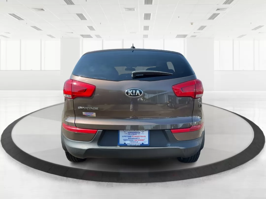 2015 Kia Sportage LX (KNDPB3AC3F7) with an Other engine, located at 1184 Kauffman Ave, Fairborn, OH, 45324, (937) 908-9800, 39.807072, -84.030914 - Experience the thrill of adventure in this 2015 Kia Sportage LX, perfectly crafted for growing families or weekend warriors seeking an exciting ride. With ample cargo space and a comfortable interior, this crossover is designed to elevate your lifestyle, whether it's school drop-offs, long commutes, - Photo#3