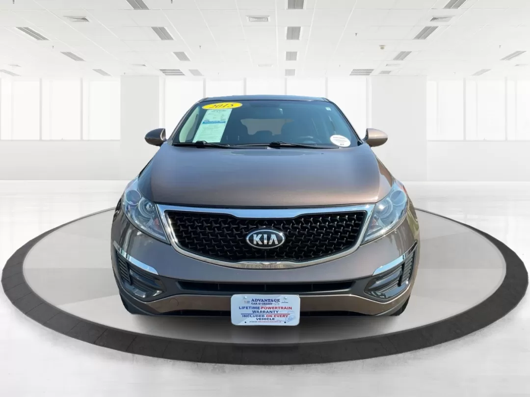 2015 Kia Sportage LX (KNDPB3AC3F7) with an Other engine, located at 1184 Kauffman Ave, Fairborn, OH, 45324, (937) 908-9800, 39.807072, -84.030914 - Experience the thrill of adventure in this 2015 Kia Sportage LX, perfectly crafted for growing families or weekend warriors seeking an exciting ride. With ample cargo space and a comfortable interior, this crossover is designed to elevate your lifestyle, whether it's school drop-offs, long commutes, - Photo#6