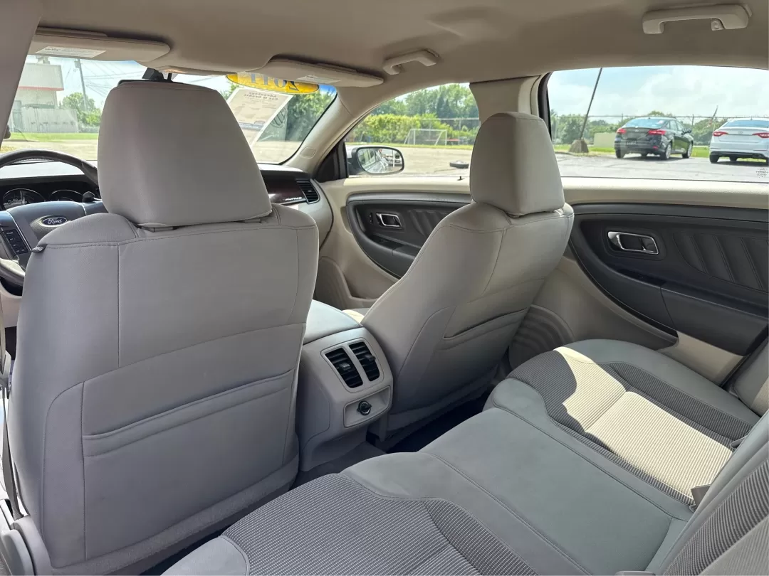 2011 Ford Taurus SEL (1FAHP2EW3BG) with an Duratec 3.5L V-6 DOHC engine, located at 880 E. National Road, Vandalia, OH, 45377, (937) 908-9800, 39.891918, -84.183594 - Experience the perfect blend of comfort, style, and reliability with the 2011 Ford Taurus SEL, a sedan that is truly designed for modern life. Whether you're commuting to work, transporting your growing family, or heading out for weekend adventures, this vehicle caters to a variety of lifestyles. Av - Photo#1