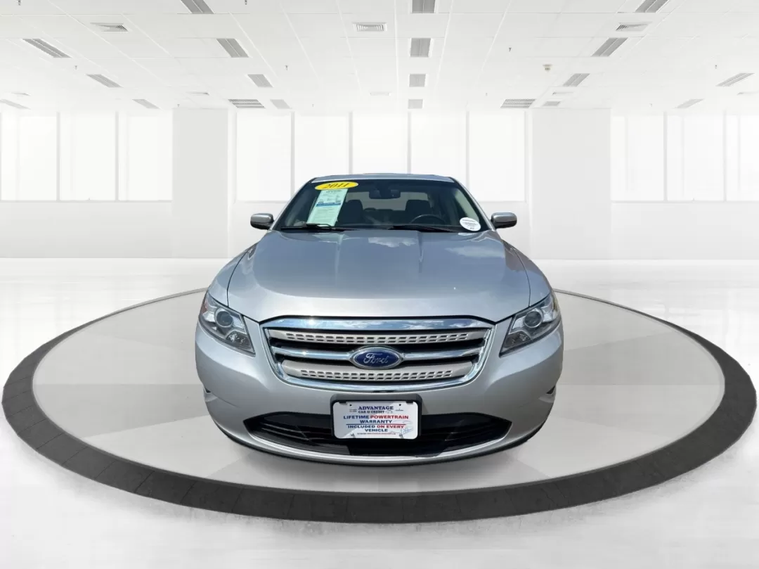 2011 Ford Taurus SEL (1FAHP2EW3BG) with an Duratec 3.5L V-6 DOHC engine, located at 880 E. National Road, Vandalia, OH, 45377, (937) 908-9800, 39.891918, -84.183594 - Experience the perfect blend of comfort, style, and reliability with the 2011 Ford Taurus SEL, a sedan that is truly designed for modern life. Whether you're commuting to work, transporting your growing family, or heading out for weekend adventures, this vehicle caters to a variety of lifestyles. Av - Photo#19