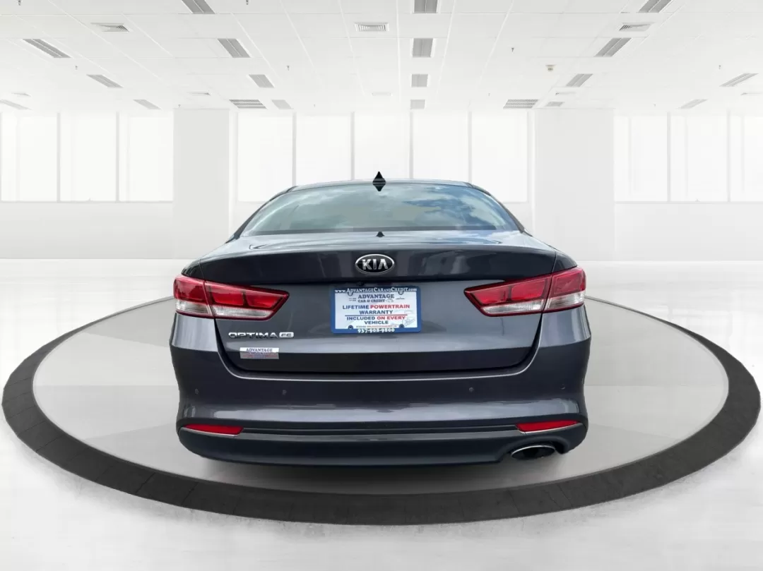 2018 Kia Optima LX (KNAGT4L33J5) with an Theta II 2.4L I-4 gasoline direct injection engine, located at 401 Woodman Dr, Riverside, OH, 45431, (937) 908-9800, 39.760899, -84.123421 - **Experience the Perfect Blend of Style and Comfort with the 2018 Kia Optima LX at Advantage Car and Credit!**<br /> <br /> Are you searching for a reliable sedan that fits seamlessly into your busy lifestyle? Look no further! The 2018 Kia Optima LX is not just a means of transportation; it's your p - Photo#3