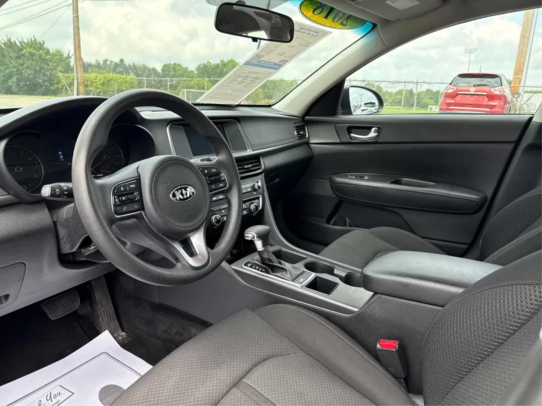 2018 Kia Optima LX (KNAGT4L33J5) with an Theta II 2.4L I-4 gasoline direct injection engine, located at 401 Woodman Dr, Riverside, OH, 45431, (937) 908-9800, 39.760899, -84.123421 - **Experience the Perfect Blend of Style and Comfort with the 2018 Kia Optima LX at Advantage Car and Credit!**<br /> <br /> Are you searching for a reliable sedan that fits seamlessly into your busy lifestyle? Look no further! The 2018 Kia Optima LX is not just a means of transportation; it's your p - Photo#8