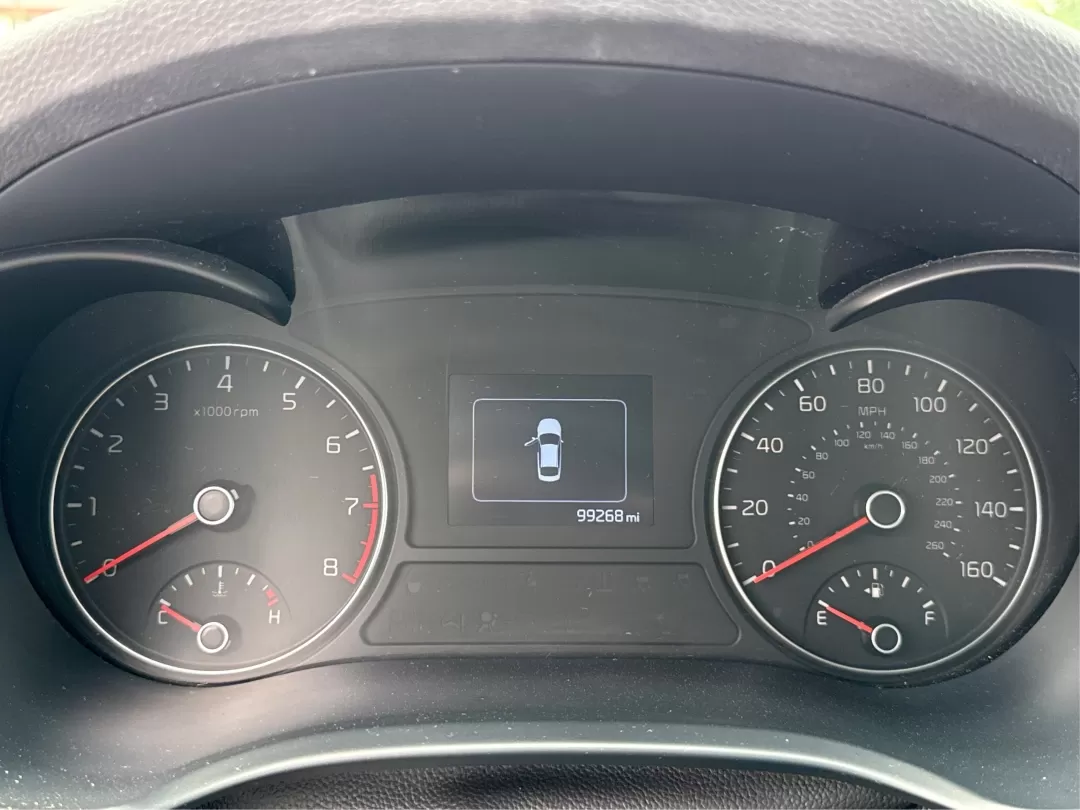 2018 Kia Optima LX (KNAGT4L33J5) with an Theta II 2.4L I-4 gasoline direct injection engine, located at 401 Woodman Dr, Riverside, OH, 45431, (937) 908-9800, 39.760899, -84.123421 - **Experience the Perfect Blend of Style and Comfort with the 2018 Kia Optima LX at Advantage Car and Credit!**<br /> <br /> Are you searching for a reliable sedan that fits seamlessly into your busy lifestyle? Look no further! The 2018 Kia Optima LX is not just a means of transportation; it's your p - Photo#14