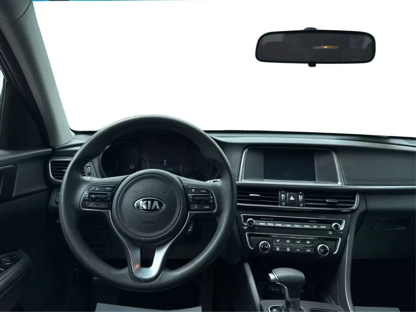 2018 Kia Optima LX (KNAGT4L33J5) with an Theta II 2.4L I-4 gasoline direct injection engine, located at 401 Woodman Dr, Riverside, OH, 45431, (937) 908-9800, 39.760899, -84.123421 - **Experience the Perfect Blend of Style and Comfort with the 2018 Kia Optima LX at Advantage Car and Credit!**<br /> <br /> Are you searching for a reliable sedan that fits seamlessly into your busy lifestyle? Look no further! The 2018 Kia Optima LX is not just a means of transportation; it's your p - Photo#20