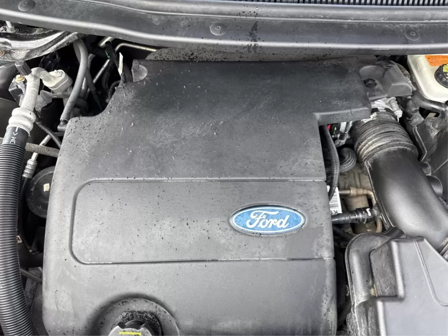 2013 Ford Explorer XLT (1FM5K8D88DG) with an 3.5L V-6 DOHC engine, located at 1951 S Dayton Lakeview Rd., New Carlisle, OH, 45344, (937) 908-9800, 39.890999, -84.050255 - Experience adventure and family outings like never before with the 2013 Ford Explorer XLT, now available at Advantage Car and Credit in Fairborn, OH. This rugged and reliable SUV is perfect for growing families, weekend getaways, or anyone seeking a spacious and capable vehicle. With its robust 3.5L - Photo#2