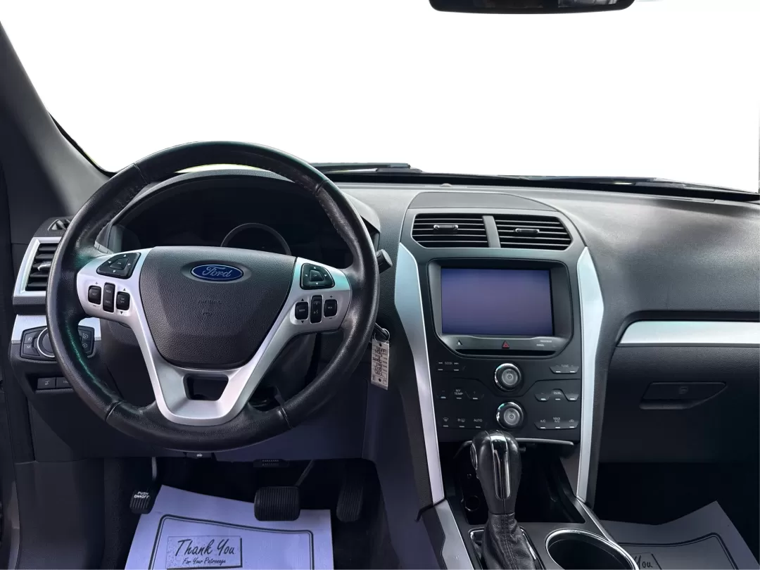 2013 Ford Explorer XLT (1FM5K8D88DG) with an 3.5L V-6 DOHC engine, located at 1951 S Dayton Lakeview Rd., New Carlisle, OH, 45344, (937) 908-9800, 39.890999, -84.050255 - Experience adventure and family outings like never before with the 2013 Ford Explorer XLT, now available at Advantage Car and Credit in Fairborn, OH. This rugged and reliable SUV is perfect for growing families, weekend getaways, or anyone seeking a spacious and capable vehicle. With its robust 3.5L - Photo#12
