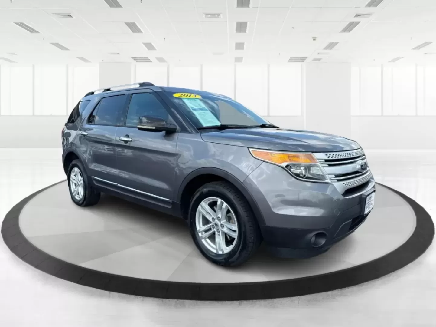 2013 Ford Explorer XLT (1FM5K8D88DG) with an 3.5L V-6 DOHC engine, located at 1951 S Dayton Lakeview Rd., New Carlisle, OH, 45344, (937) 908-9800, 39.890999, -84.050255 - Experience adventure and family outings like never before with the 2013 Ford Explorer XLT, now available at Advantage Car and Credit in Fairborn, OH. This rugged and reliable SUV is perfect for growing families, weekend getaways, or anyone seeking a spacious and capable vehicle. With its robust 3.5L - Photo#13