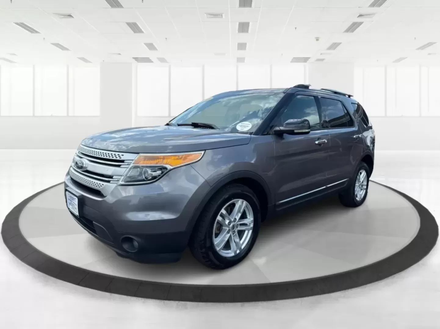 2013 Ford Explorer XLT (1FM5K8D88DG) with an 3.5L V-6 DOHC engine, located at 1951 S Dayton Lakeview Rd., New Carlisle, OH, 45344, (937) 908-9800, 39.890999, -84.050255 - Experience adventure and family outings like never before with the 2013 Ford Explorer XLT, now available at Advantage Car and Credit in Fairborn, OH. This rugged and reliable SUV is perfect for growing families, weekend getaways, or anyone seeking a spacious and capable vehicle. With its robust 3.5L - Photo#20