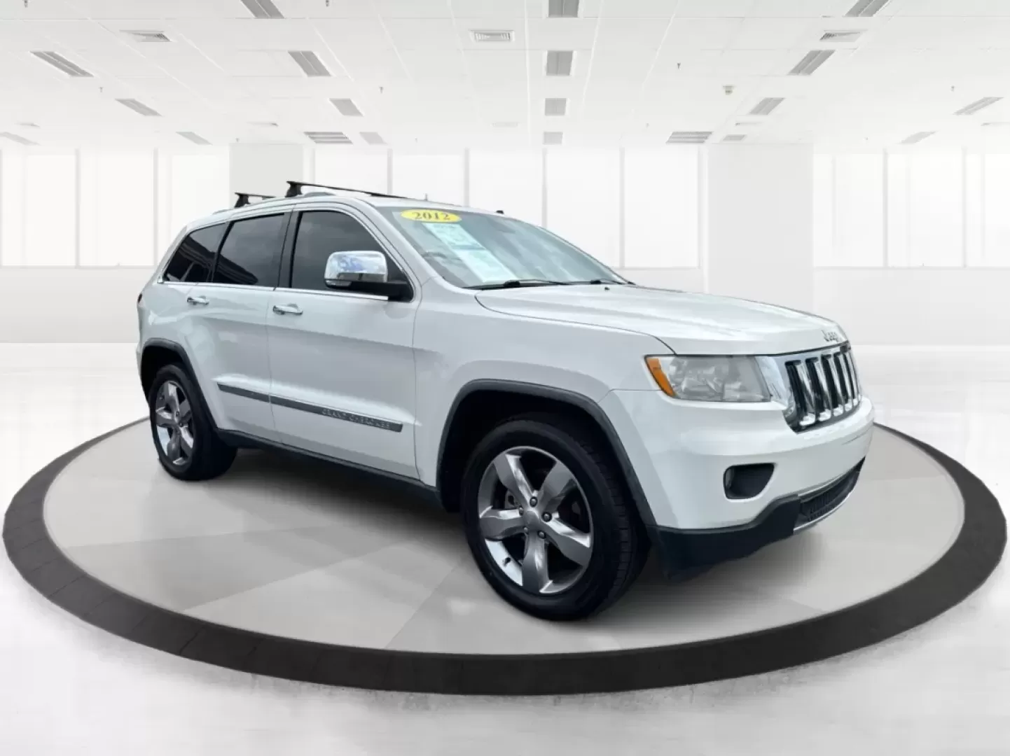 2012 Jeep Grand Cherokee Limited (1C4RJFBGXCC) with an Other engine, located at 401 Woodman Dr, Riverside, OH, 45431, (937) 908-9800, 39.760899, -84.123421 - **Discover Your Next Adventure with the 2012 Jeep Grand Cherokee Limited!**<br /> <br /> At Advantage Car and Credit, we believe that every journey begins with the right vehicle, especially for those who crave adventure. Whether you're navigating through the bustling streets of Fairborn, OH, or emba - Photo#0