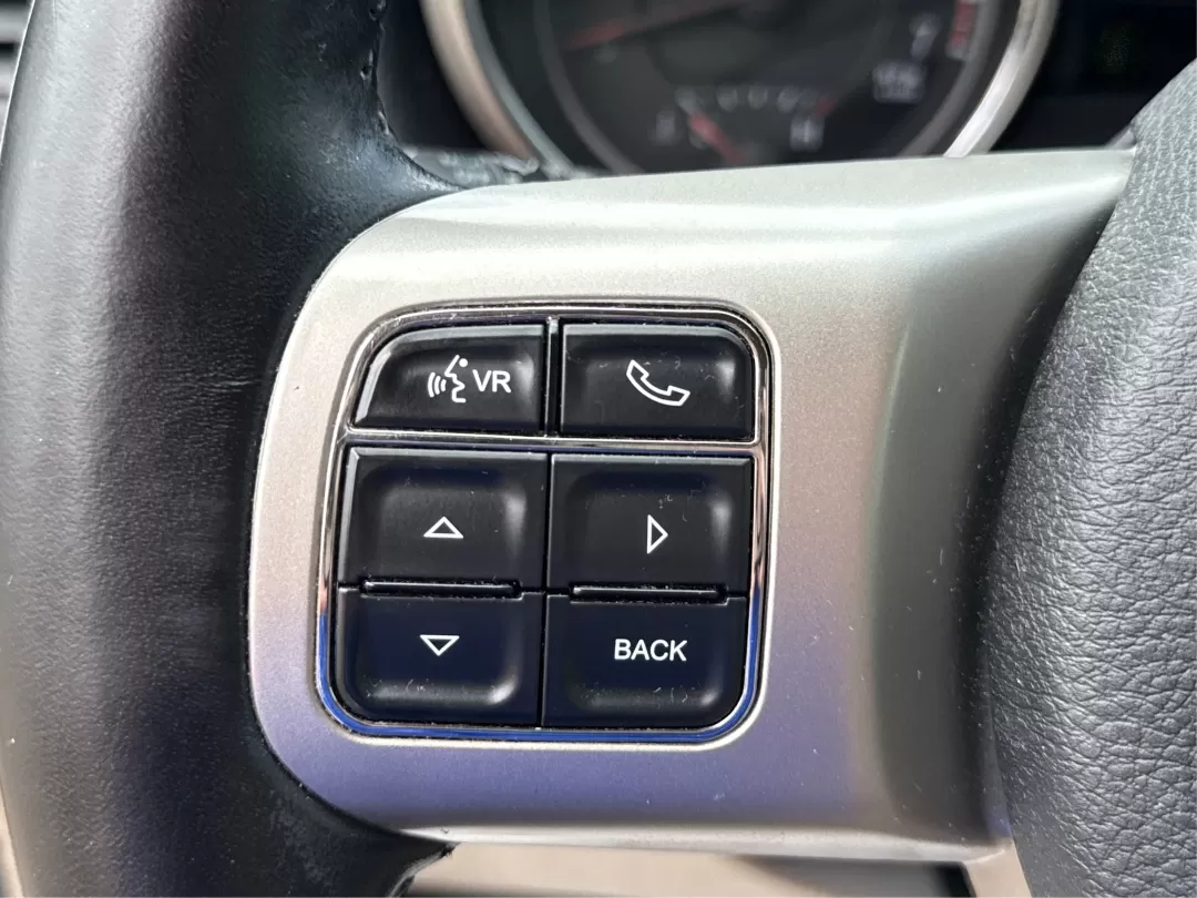 2012 Jeep Grand Cherokee Limited (1C4RJFBGXCC) with an Other engine, located at 401 Woodman Dr, Riverside, OH, 45431, (937) 908-9800, 39.760899, -84.123421 - **Discover Your Next Adventure with the 2012 Jeep Grand Cherokee Limited!**<br /> <br /> At Advantage Car and Credit, we believe that every journey begins with the right vehicle, especially for those who crave adventure. Whether you're navigating through the bustling streets of Fairborn, OH, or emba - Photo#15
