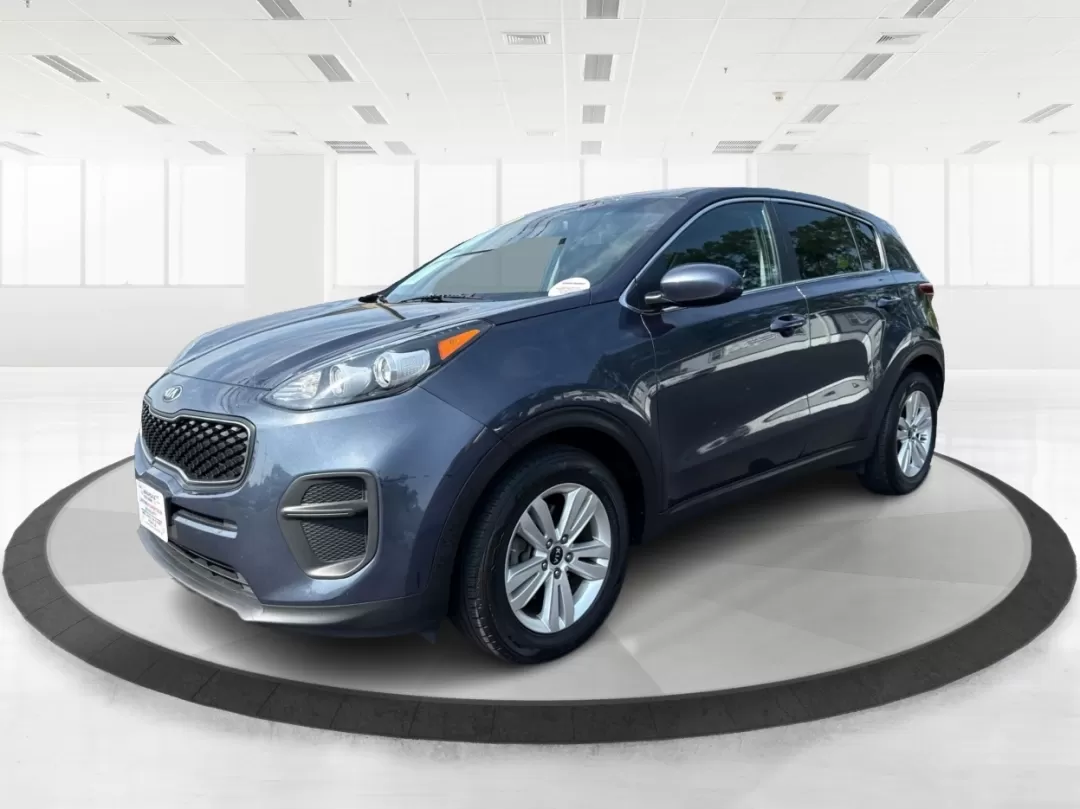2019 Kia Sportage LX (KNDPM3AC4K7) with an Theta II 2.4L I-4 gasoline direct injection engine, located at 1951 S Dayton Lakeview Rd., New Carlisle, OH, 45344, (937) 908-9800, 39.890999, -84.050255 - **Experience Adventure and Comfort with the 2019 Kia Sportage LX at Advantage Car and Credit!**<br /> <br /> Are you ready to elevate your daily commute or embark on unforgettable weekend adventures? The 2019 Kia Sportage LX is the ultimate crossover that seamlessly combines capability, style, and c - Photo#7