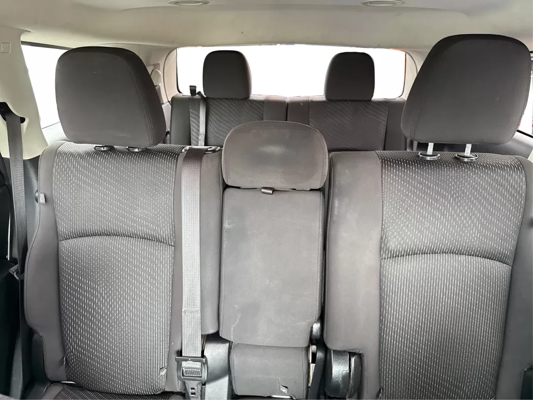2018 Dodge Journey SXT AWD (3C4PDDBG9JT) with an Pentastar 3.6L V-6 DOHC engine, located at 8750 N County Rd 25A, Piqua, OH, 45356, (937) 908-9800, 40.164391, -84.232513 - Experience the thrill of adventure and family outings in this stunning **2018 Dodge Journey SXT AWD**, now available at **Advantage Car and Credit**, located at **1184 Kauffman Ave, Fairborn, OH 45324**. Whether you're commuting to work or heading out for a weekend getaway, this versatile SUV is des - Photo#13