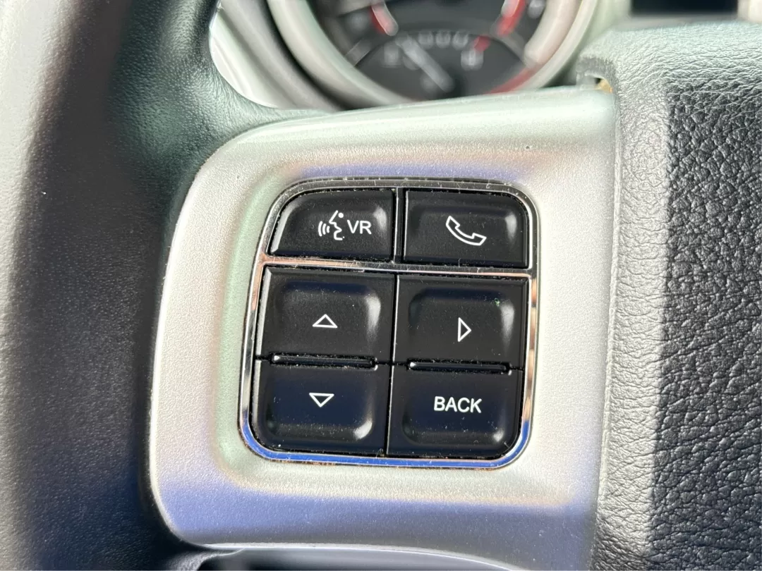 2018 Dodge Journey SXT AWD (3C4PDDBG9JT) with an Pentastar 3.6L V-6 DOHC engine, located at 8750 N County Rd 25A, Piqua, OH, 45356, (937) 908-9800, 40.164391, -84.232513 - Experience the thrill of adventure and family outings in this stunning **2018 Dodge Journey SXT AWD**, now available at **Advantage Car and Credit**, located at **1184 Kauffman Ave, Fairborn, OH 45324**. Whether you're commuting to work or heading out for a weekend getaway, this versatile SUV is des - Photo#15