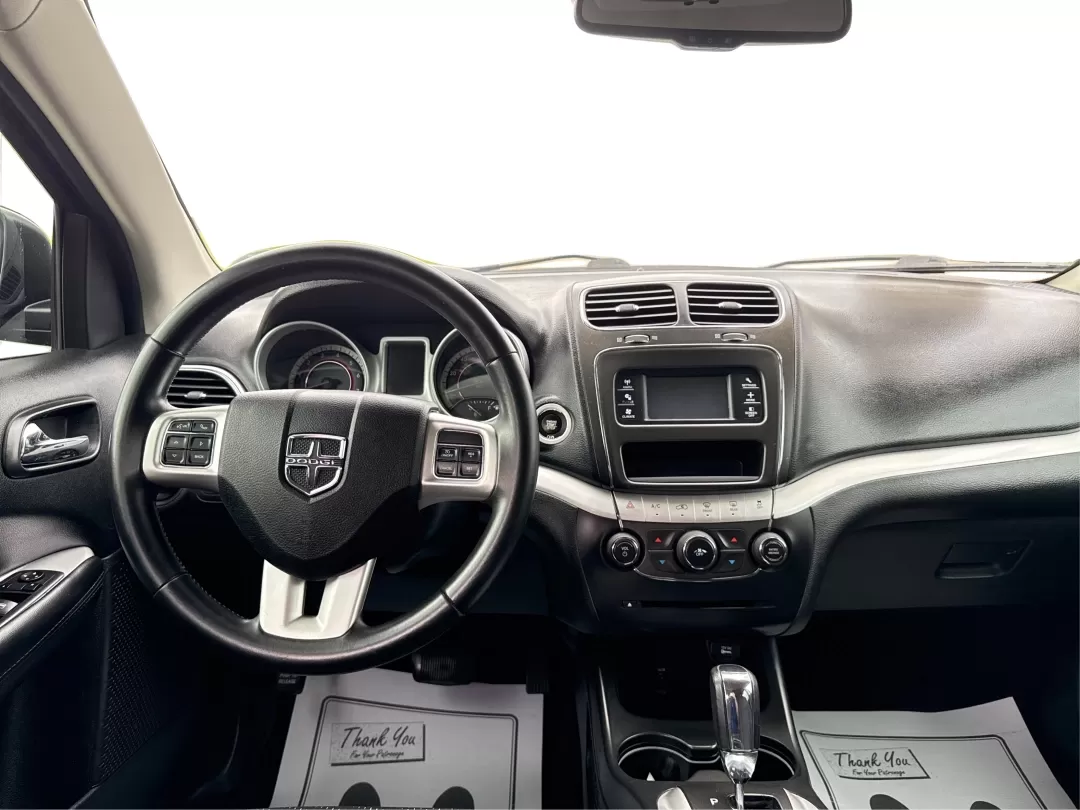 2018 Dodge Journey SXT AWD (3C4PDDBG9JT) with an Pentastar 3.6L V-6 DOHC engine, located at 8750 N County Rd 25A, Piqua, OH, 45356, (937) 908-9800, 40.164391, -84.232513 - Experience the thrill of adventure and family outings in this stunning **2018 Dodge Journey SXT AWD**, now available at **Advantage Car and Credit**, located at **1184 Kauffman Ave, Fairborn, OH 45324**. Whether you're commuting to work or heading out for a weekend getaway, this versatile SUV is des - Photo#20